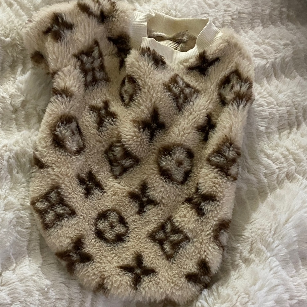 Luxury Louis Vuitton Sweater
